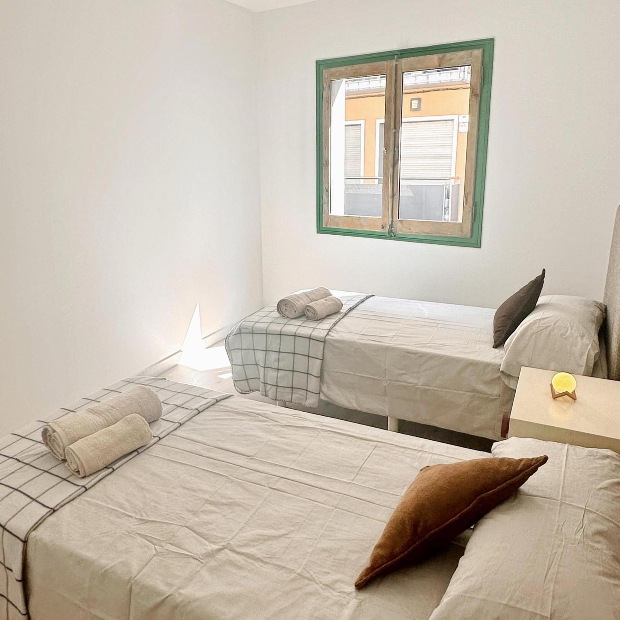 Cozycatalonia - Exclusive Attic In Central Бланес Экстерьер фото